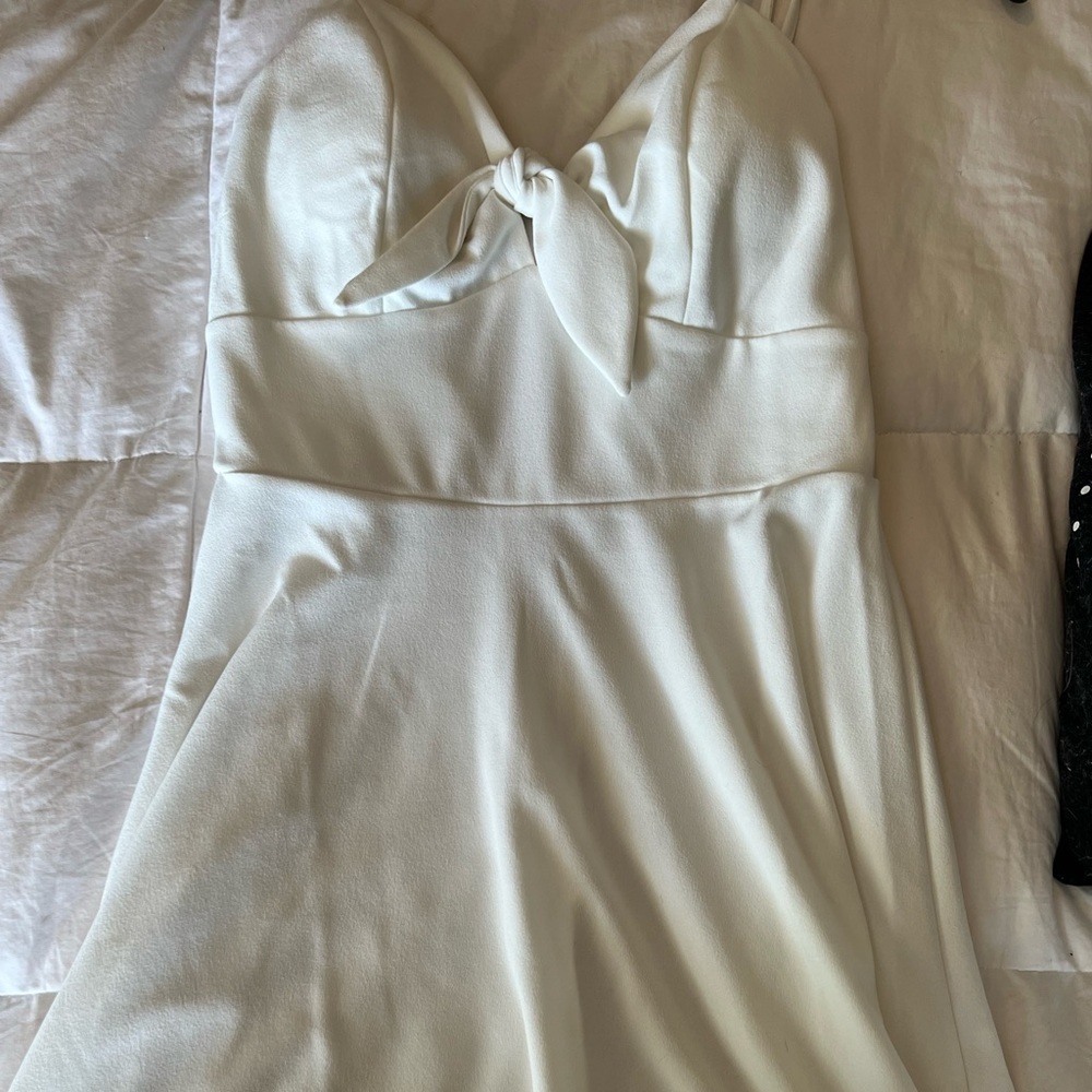 Francesca’s white summer dress